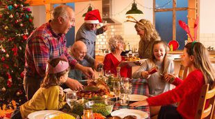 4 temas de conversación que debes evitar en tus reuniones familiares de Navidad