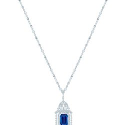 Tiffany Diamond and Sapphire Pendant para Navidad de Tiffany & Co.