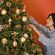 Adornos grandes y variados para el árbol de navidad